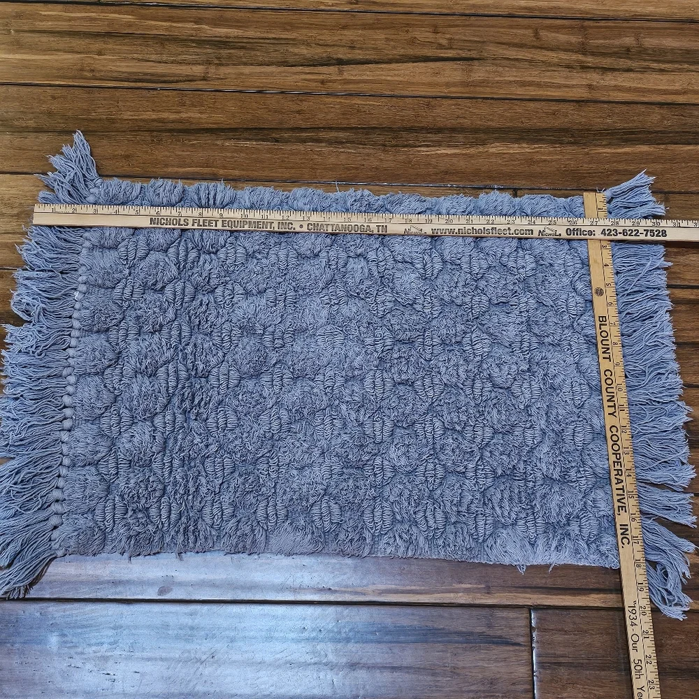 Gray Textured Bathmat Fringe 100% Cotton Cannon 25